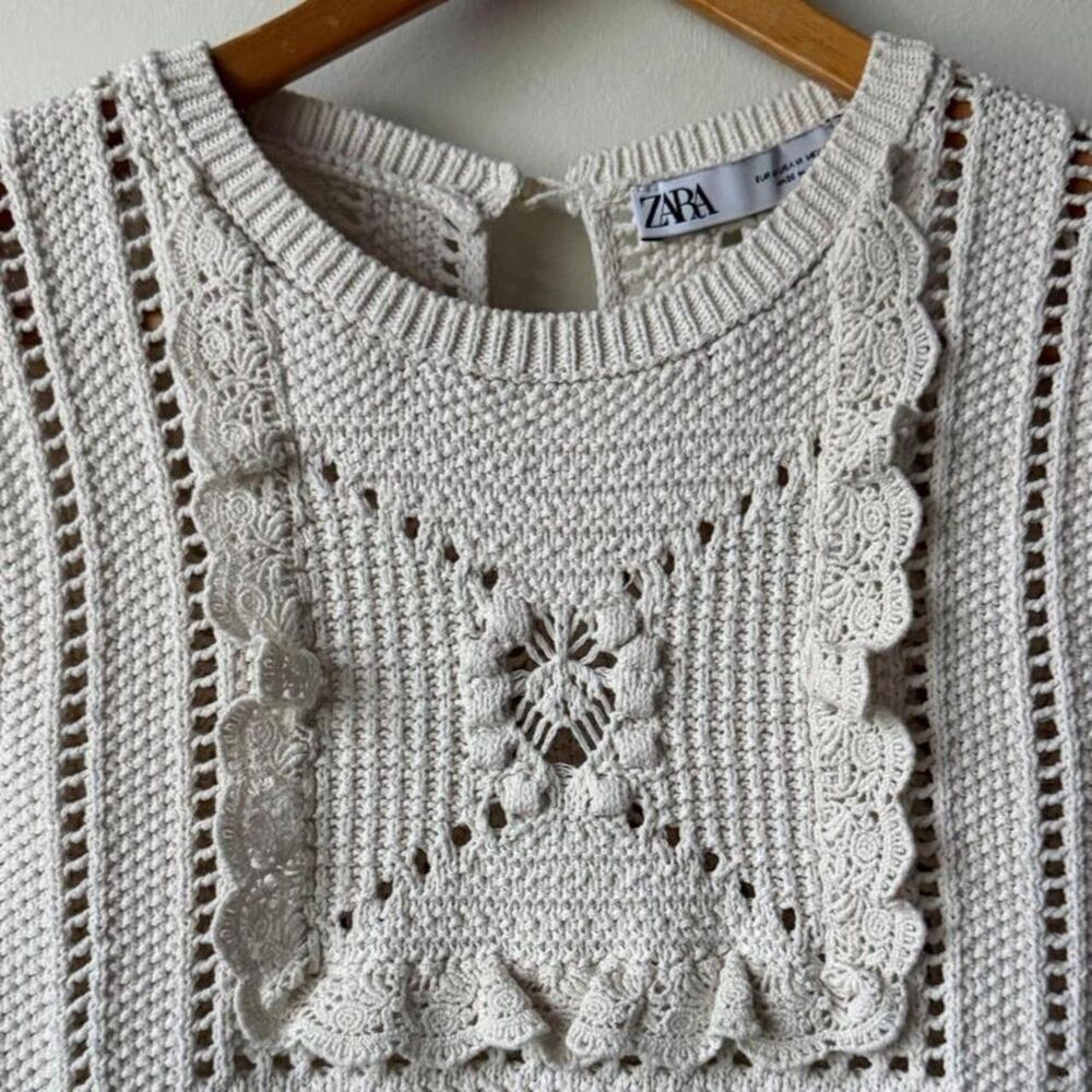 Zara crochet eyelit blouse